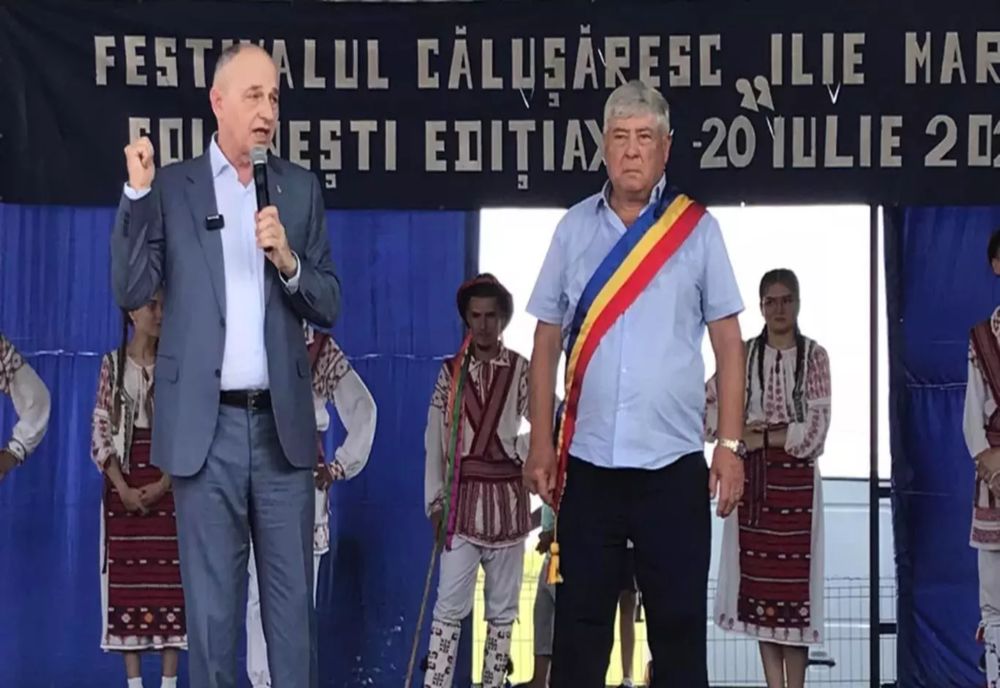 MIRCEA GEOANĂ, HUIDUIT LA UN FESTIVAL DIN OLT: LOCALNICII, DEZGUSTAȚI DE DISCURSUL NUMĂRULUI 2 DIN NATO. FURIA OAMENILOR ÎI TAIE AVÂNTUL SPRE COTROCENI - VIDEO