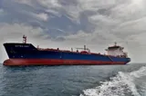 Financial Times: Ucraina suspendă atacurile asupra petrolierelor din portul Novorossiisk, la cererea lui JD Vance