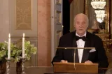 Regele Harald al Norvegiei, în stare „foarte gravă”: Sute de persoane s-au adunat în fața Palatului din Oslo