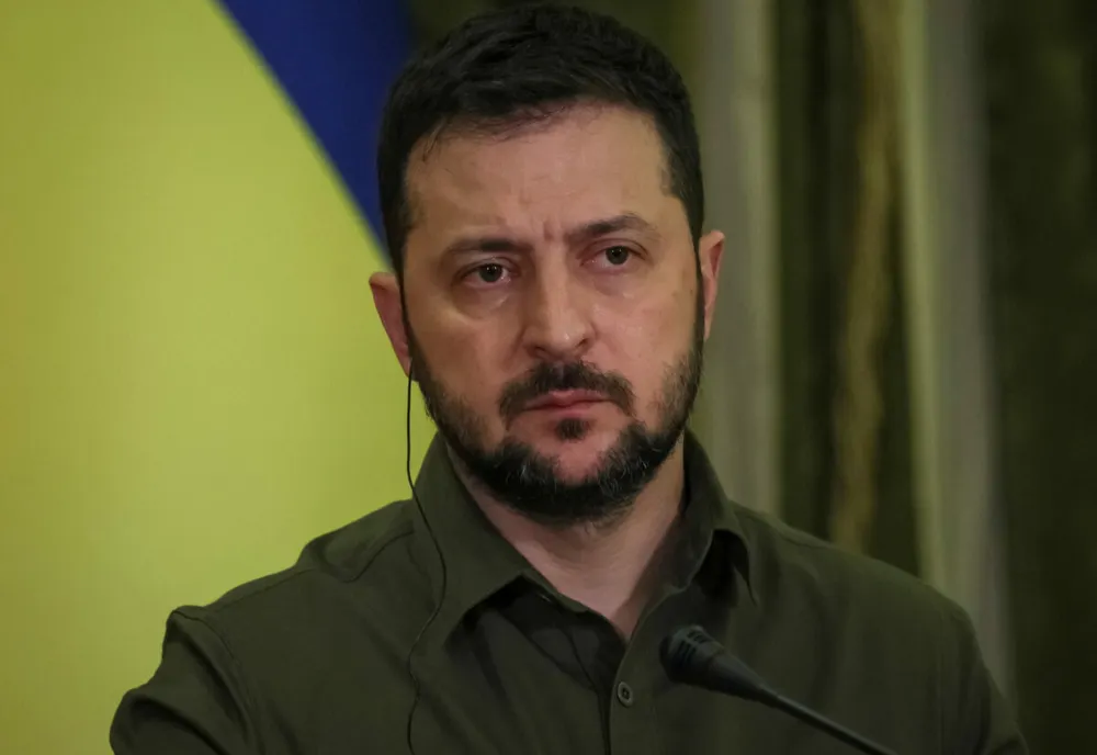 ZELENSKI: ”E O CHESTIUNE DE ZILE” PÂNĂ CÂND TRUPELE NORD-COREENE AR PUTEA INTRA ÎN LUPTĂ DE PARTEA RUSIEI