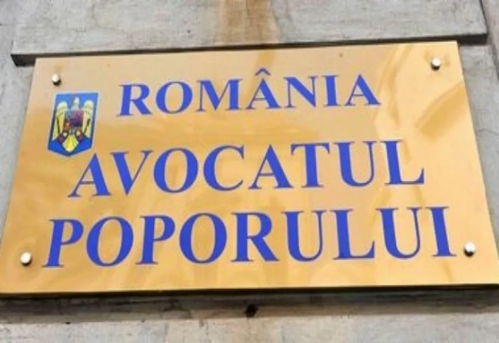 General de brigadă, propus ca adjunct la Avocatul Poporului. Înainte de 1989 a lucrat în structurile MAI comuniste