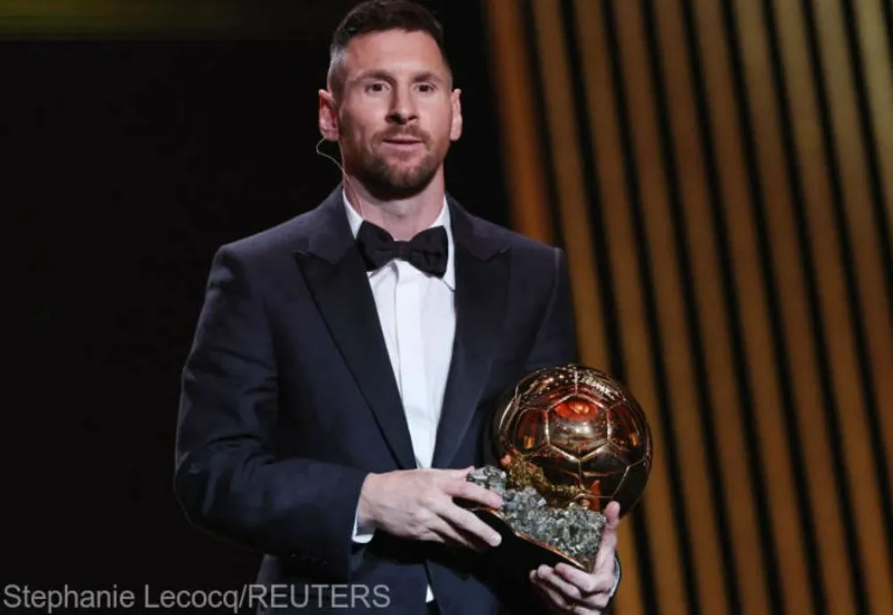 Lionel Messi a câştigat Balonul de Aur pentru a opta oară