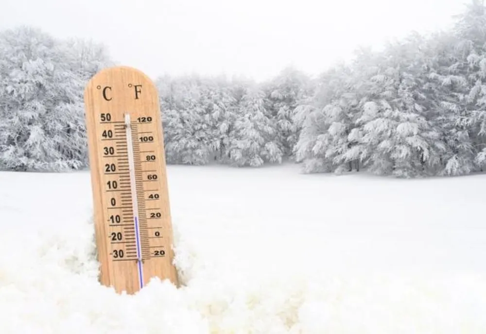 Ciclonul polar lovește România: lapoviță, ninsori și rafale de până la 100 km/h