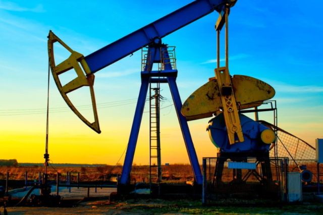 Exporturile de petrol ale Iranului s-au prăbușit în mai la cel mai redus nivel din ultimii șase ani: cifrele momentului
